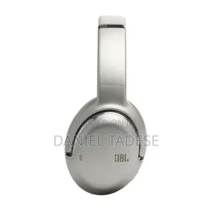 JBL Tour One M2 Adaptive Noise Cancelling Superior Calls
