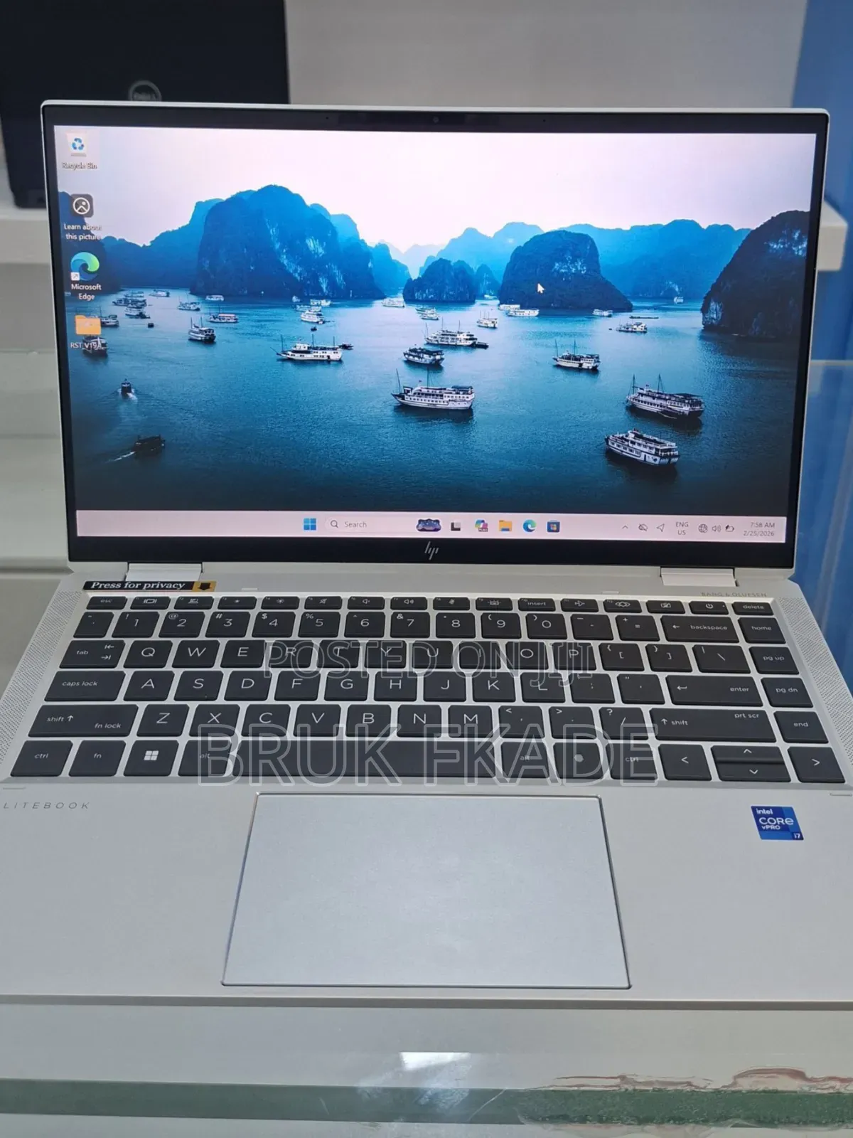 New Laptop HP EliteBook x360 1030 G8 32GB Intel Core i7 SSD 512GB