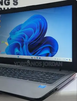 New Laptop HP Stream Notebook 8GB Intel Core i3 HDD 500GB