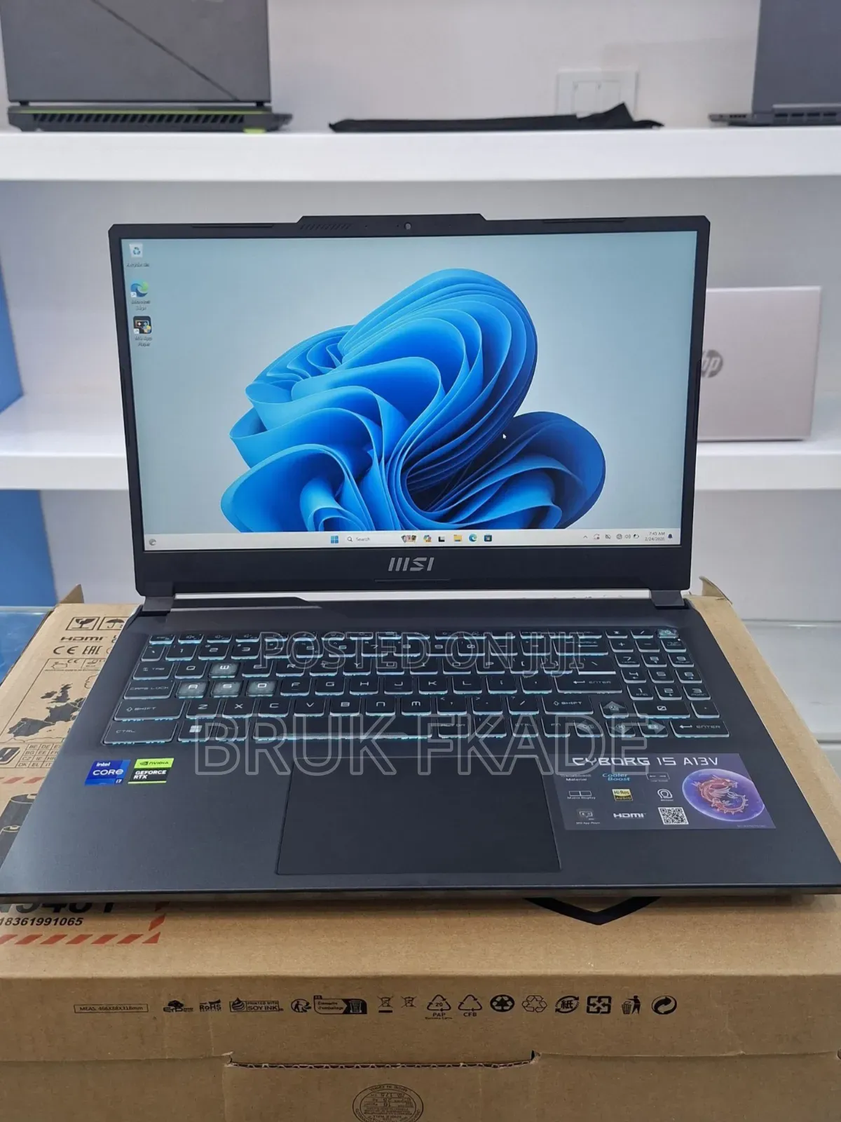 New Laptop MSI Crosshair 15 16GB Intel Core i7 SSD 1T