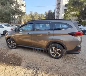 Toyota Rush 2022 Brown