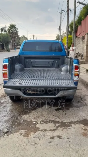 Toyota Hilux 2008 Blue