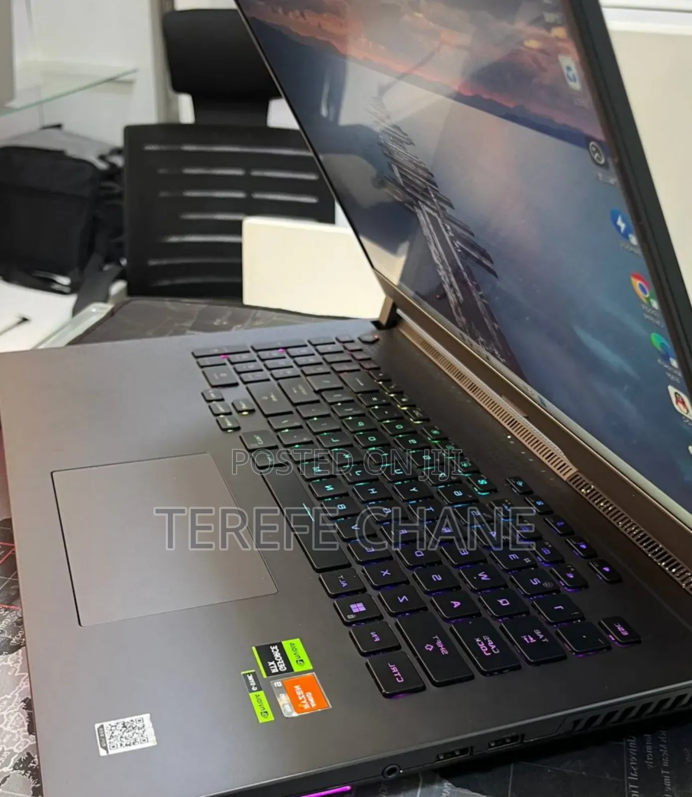 New Laptop Asus G71G 32GB AMD Ryzen 9 SSD 1T