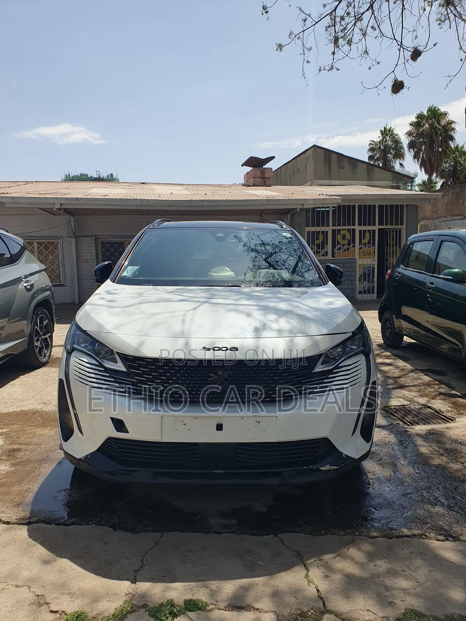 Peugeot 5008 2022 White