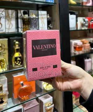 በራሷ ለምትተማመን እንስት Valentino