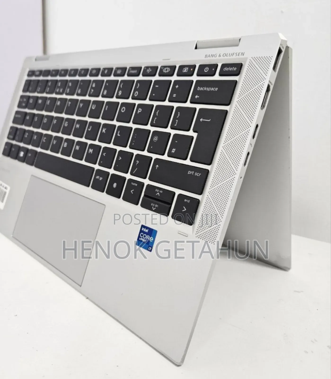 New Laptop HP EliteBook X360 1030 16GB Intel Core i7 SSD 512GB
