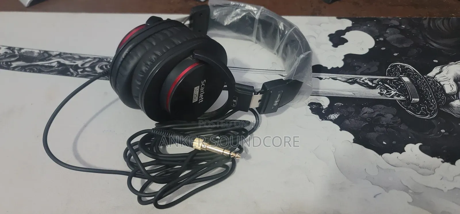 Scarlett 2i2 3rd Gen Headphone