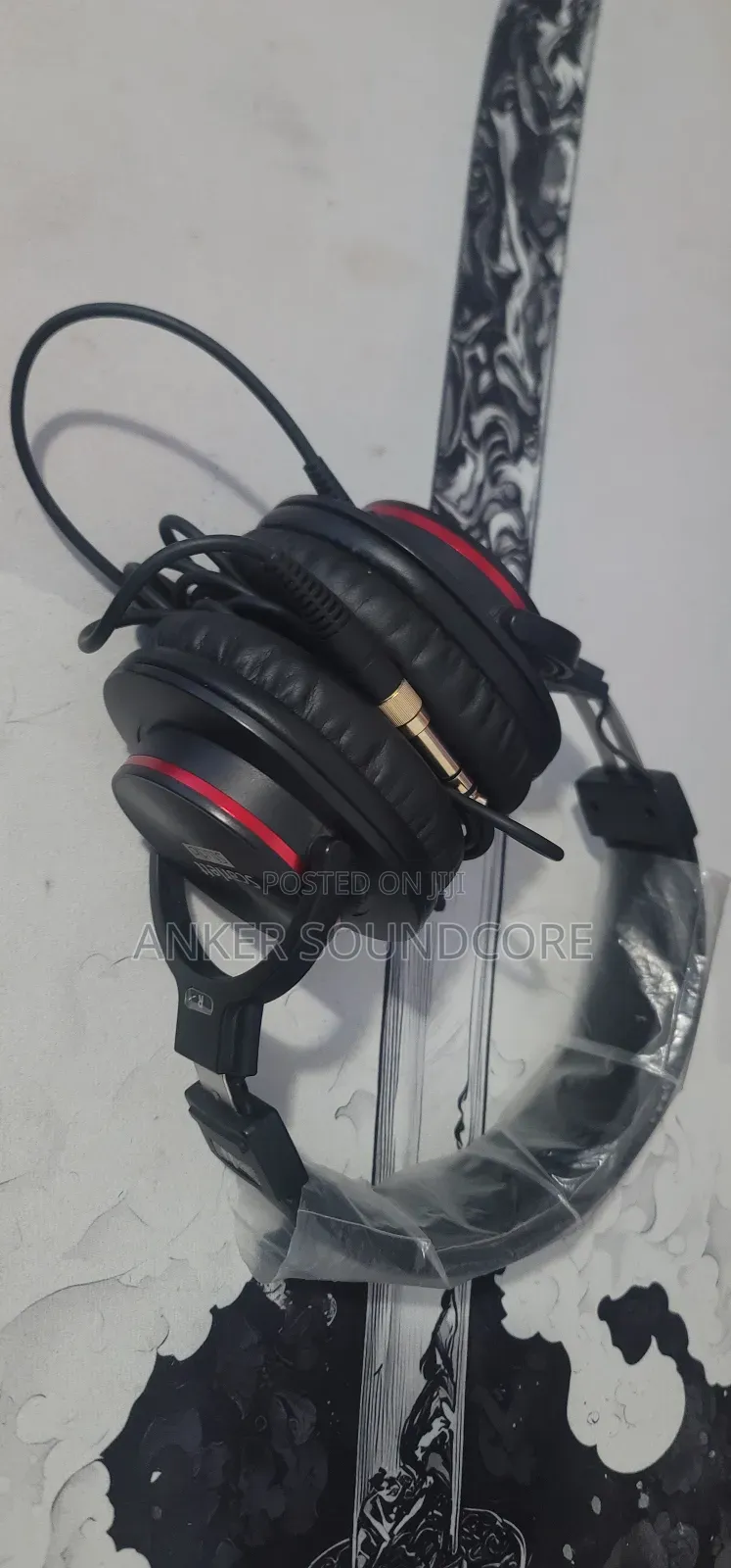 Scarlett 2i2 3rd Gen Headphone