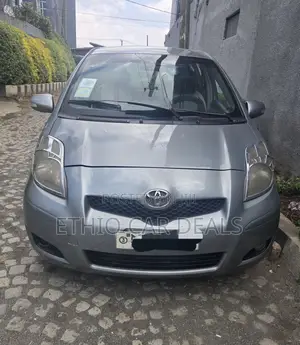 Toyota Yaris 2008 Gray