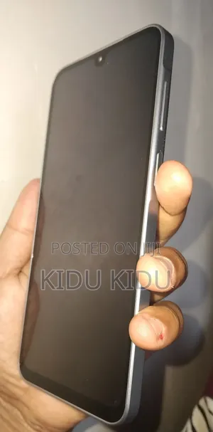 Samsung Galaxy A17 128 GB Gray