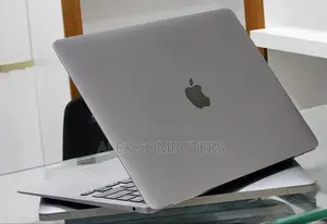 New Laptop Apple MacBook 8GB Apple M1 SSD 256GB