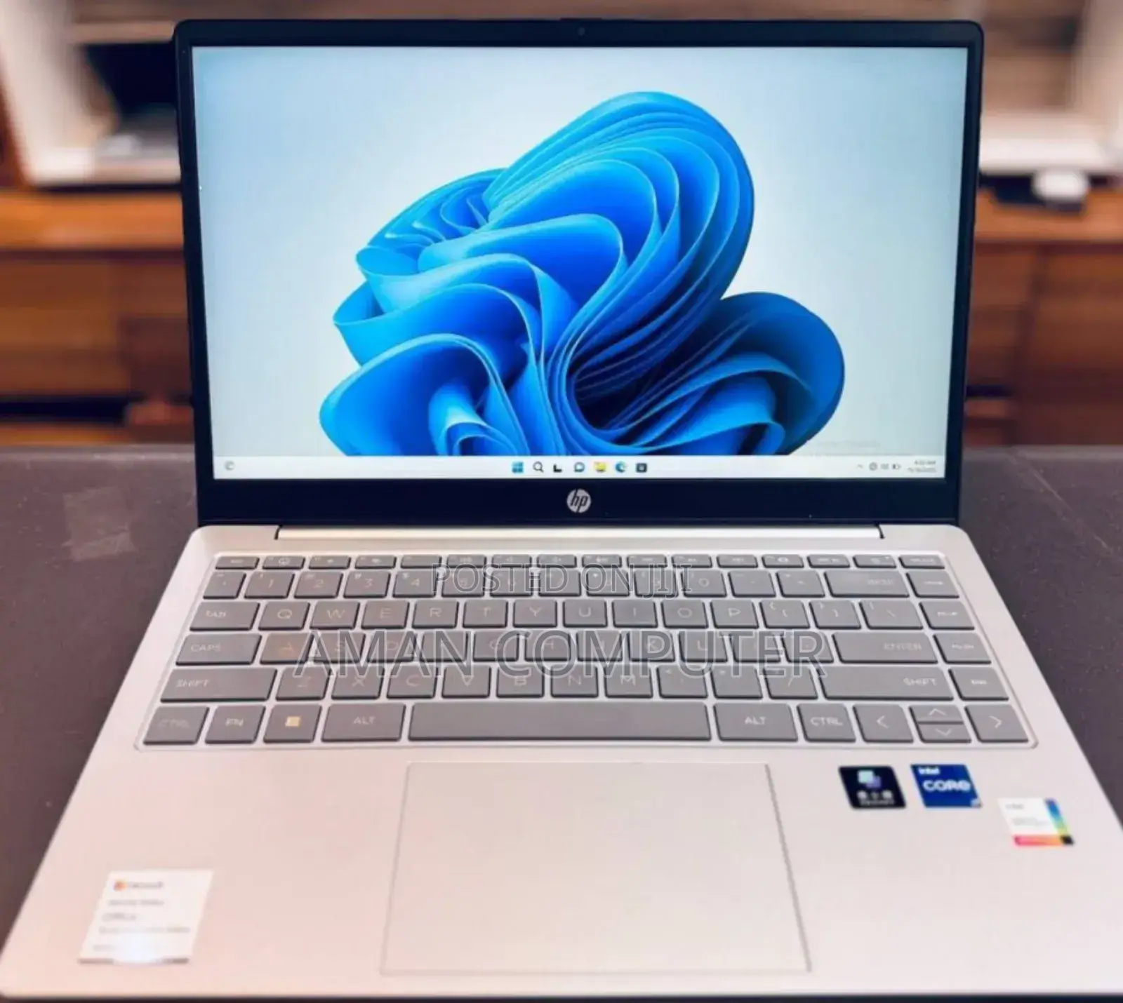 New Laptop HP Stream Notebook 16GB Intel Core i7 SSD 512GB