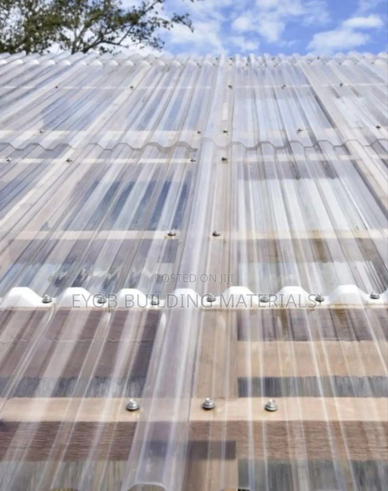 Korkoro, የቤት ክዳን ቆርቆሮ, Roofing