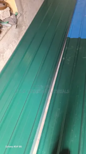 Korkoro, የቤት ክዳን ቆርቆሮ, Roofing