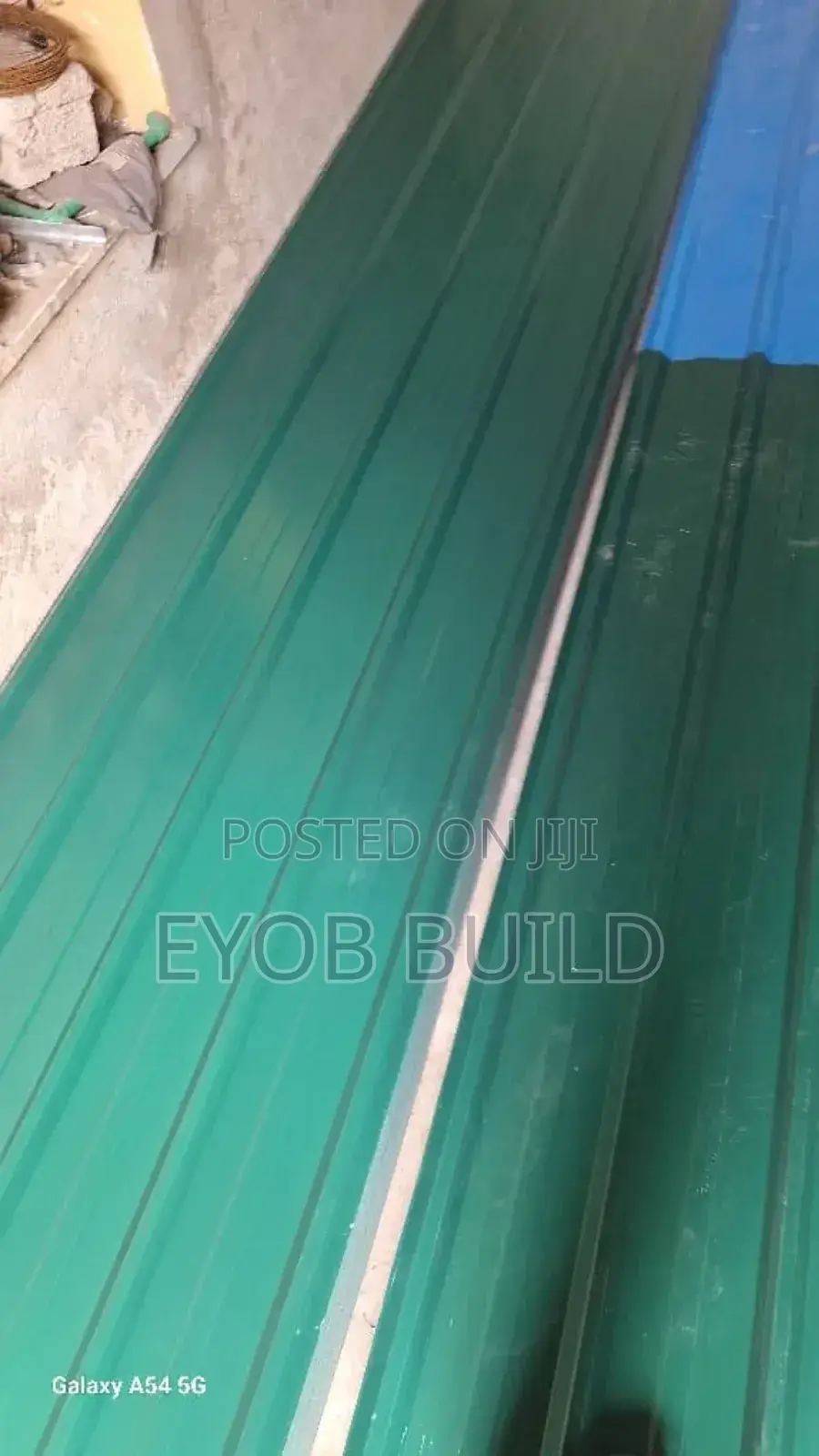 Korkoro, የቤት ክዳን ቆርቆሮ, Roofing