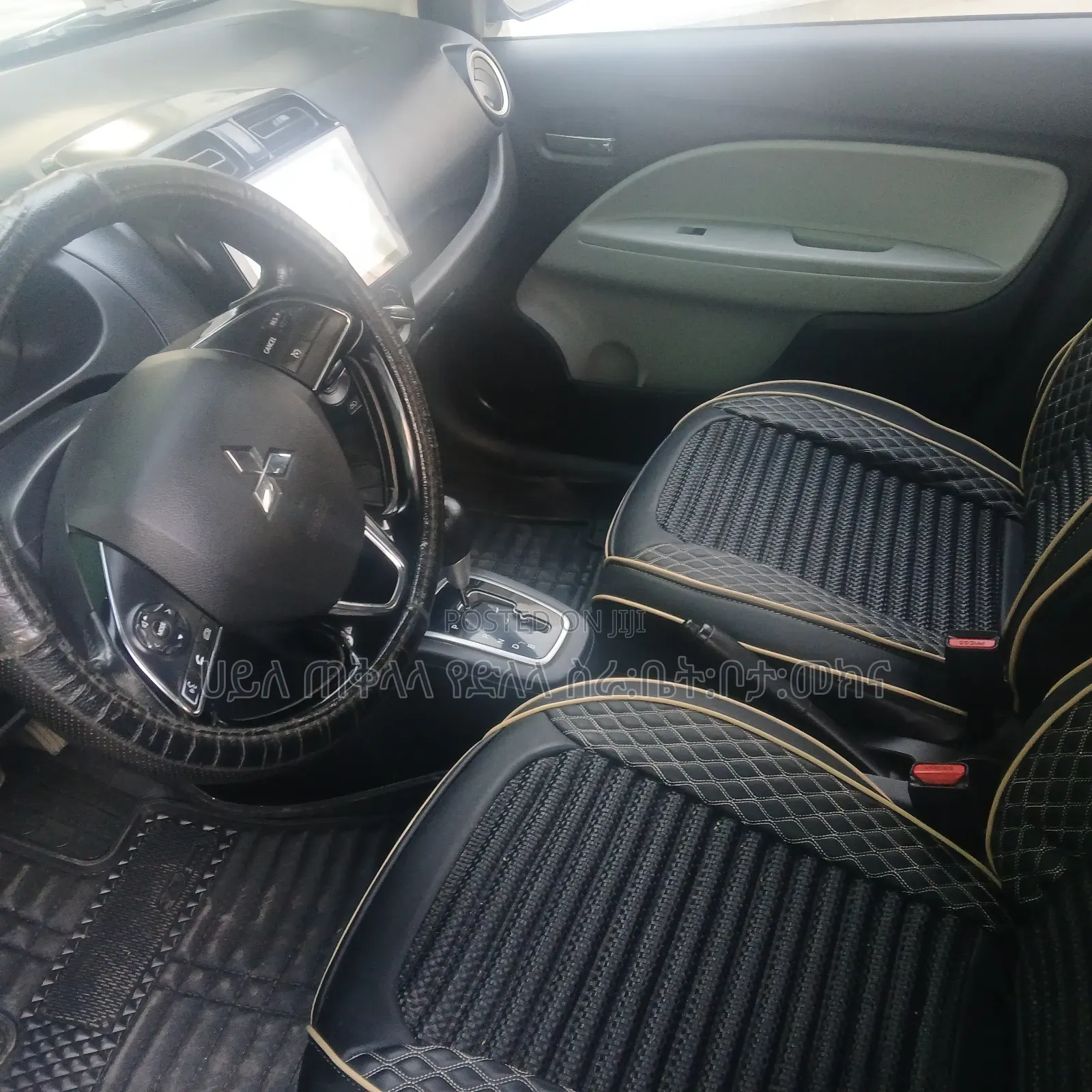 Mitsubishi Attrage 2021 Blue