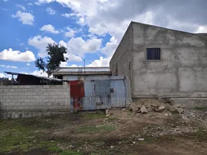 1bdrm House in West Shewa for sale