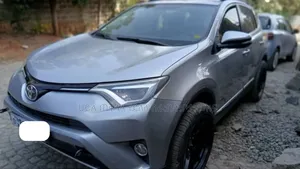 Toyota RAV4 2016 Silver