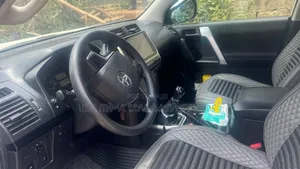 Toyota Land Cruiser Prado 2018 Ivory