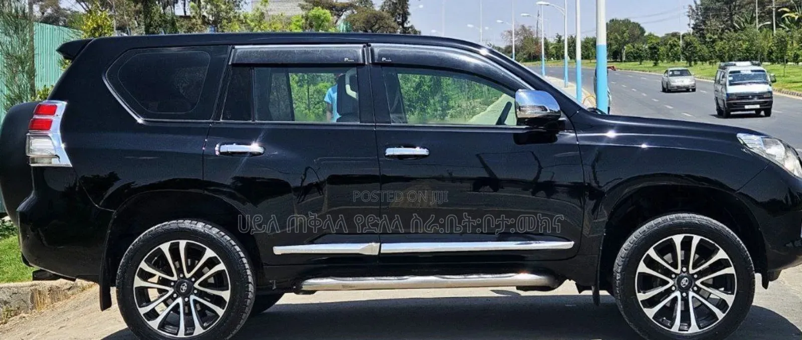 Toyota Land Cruiser Prado 2011 Matt Black