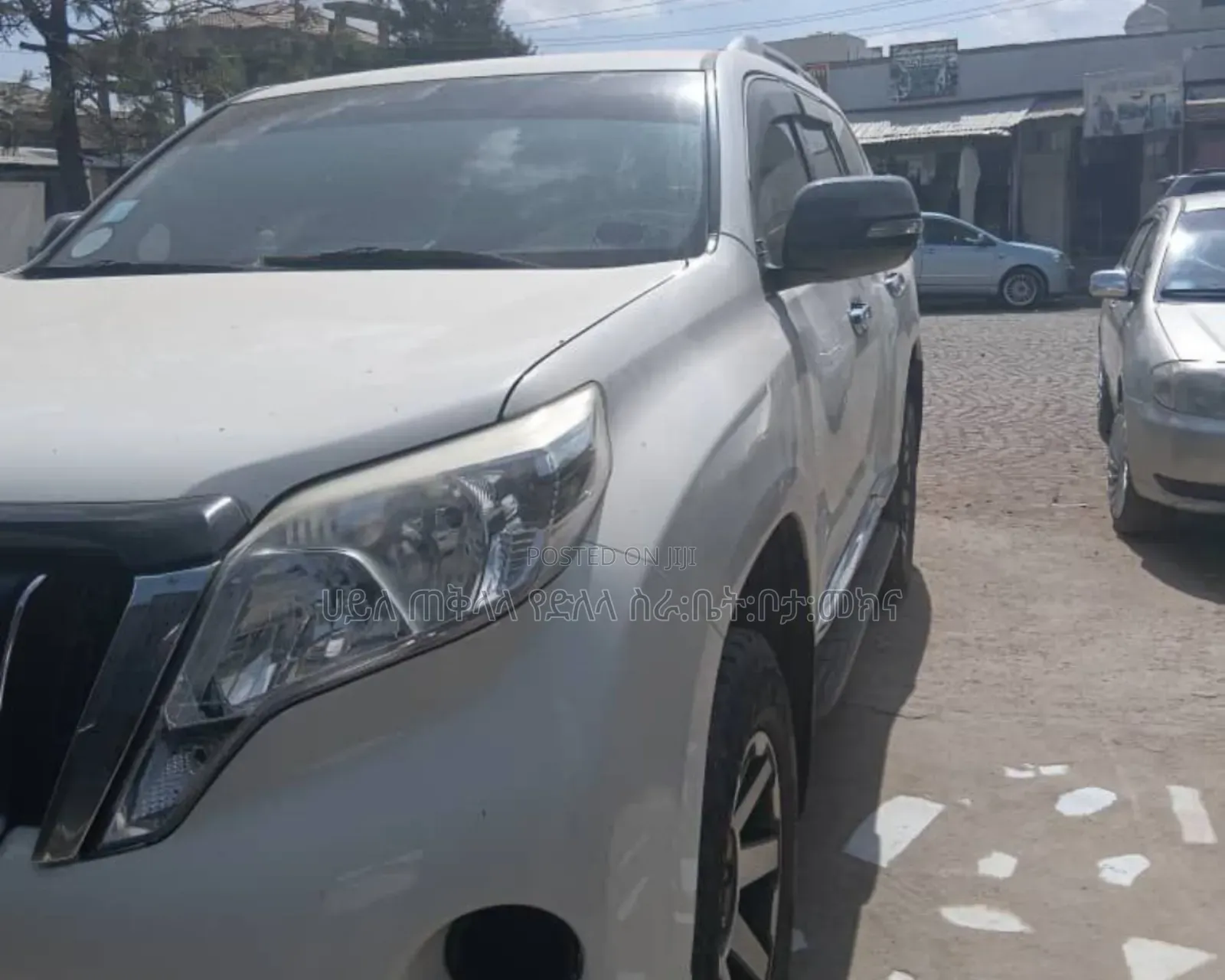 Toyota Land Cruiser Prado 2016 White