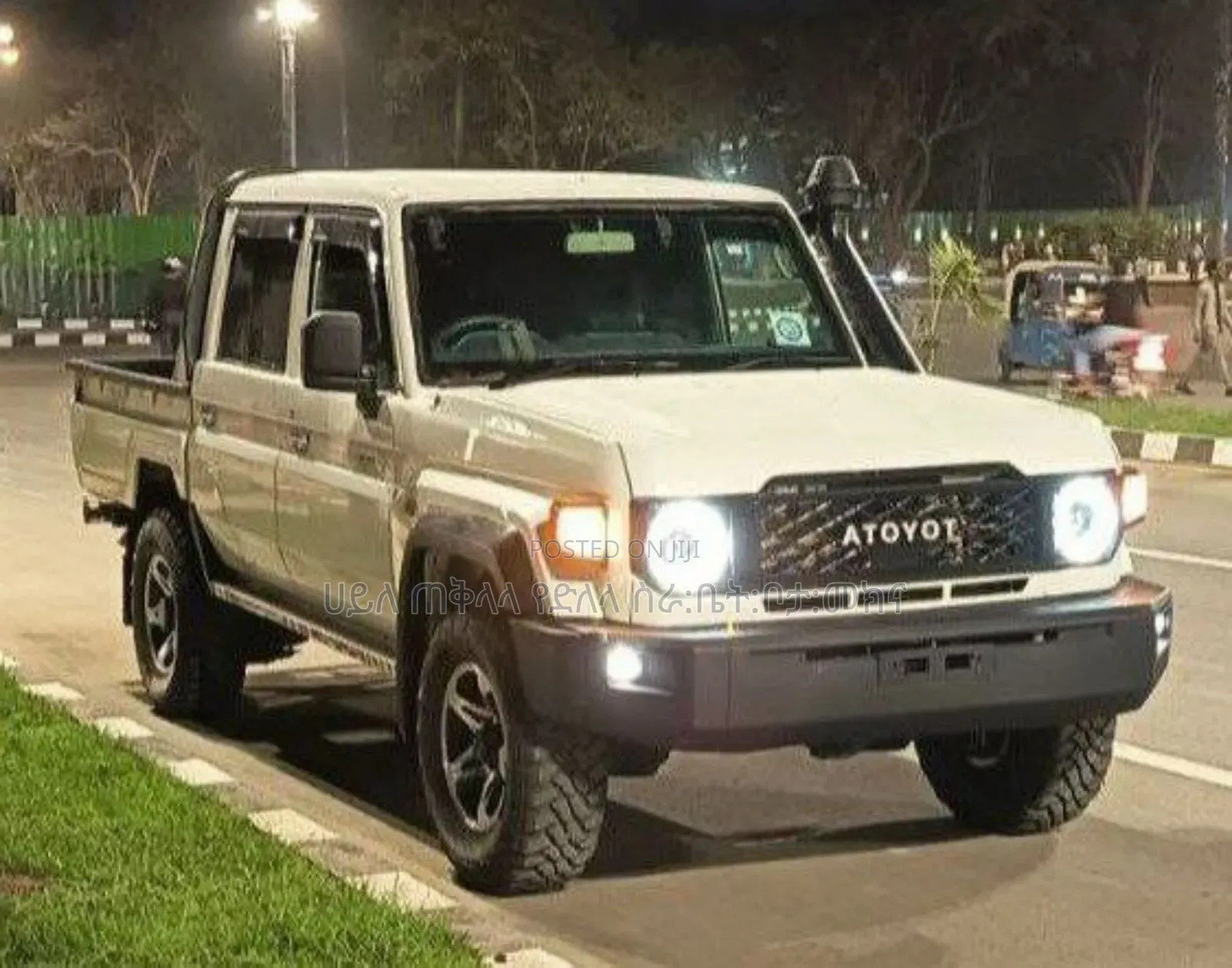 Toyota Land Cruiser 2018 Off white