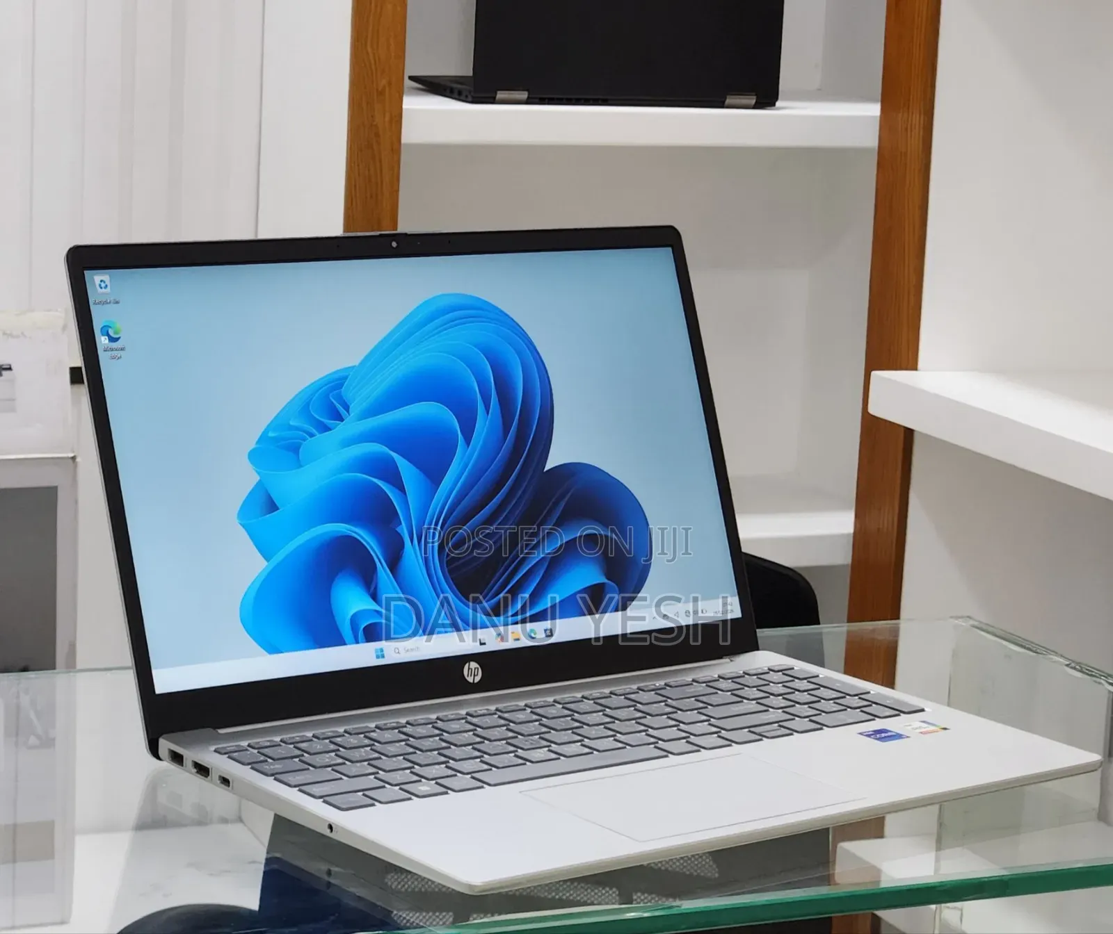 New Laptop HP Stream Notebook 16GB Intel Core i7 SSD 512GB