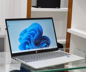 New Laptop HP Stream Notebook 16GB Intel Core i7 SSD 512GB