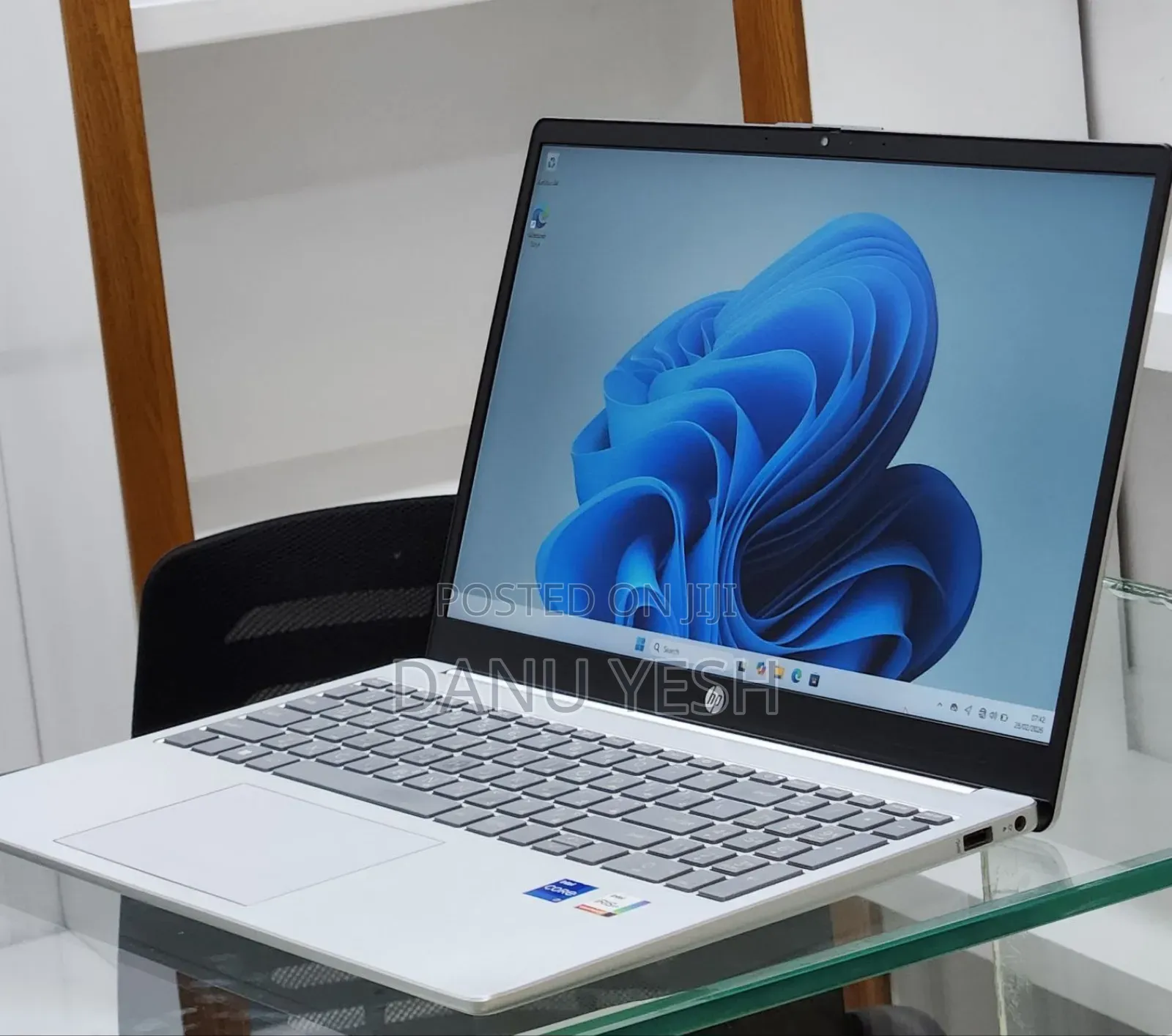 New Laptop HP Stream Notebook 16GB Intel Core i7 SSD 512GB