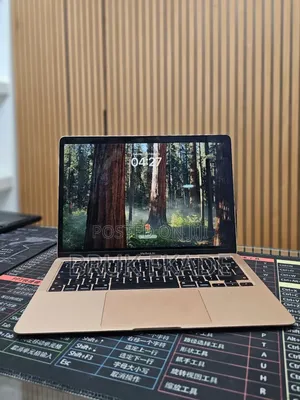 New Laptop Apple MacBook Air 2020 M1 8GB Apple M1 SSD 256GB