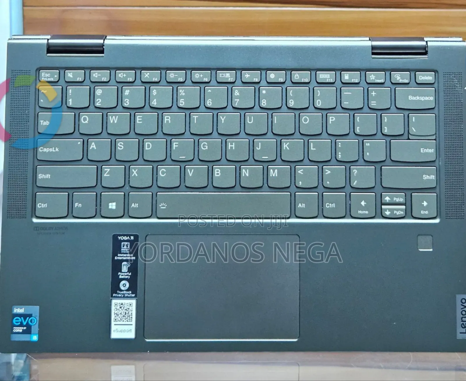 New Laptop Lenovo Yoga 7i 12GB Intel Core i5 SSD 512GB