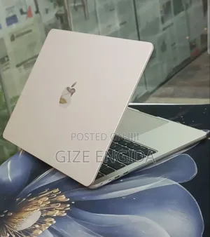 New Laptop Apple MacBook Pro 2024 M4 14-inch 16GB Apple M4 SSD 256GB