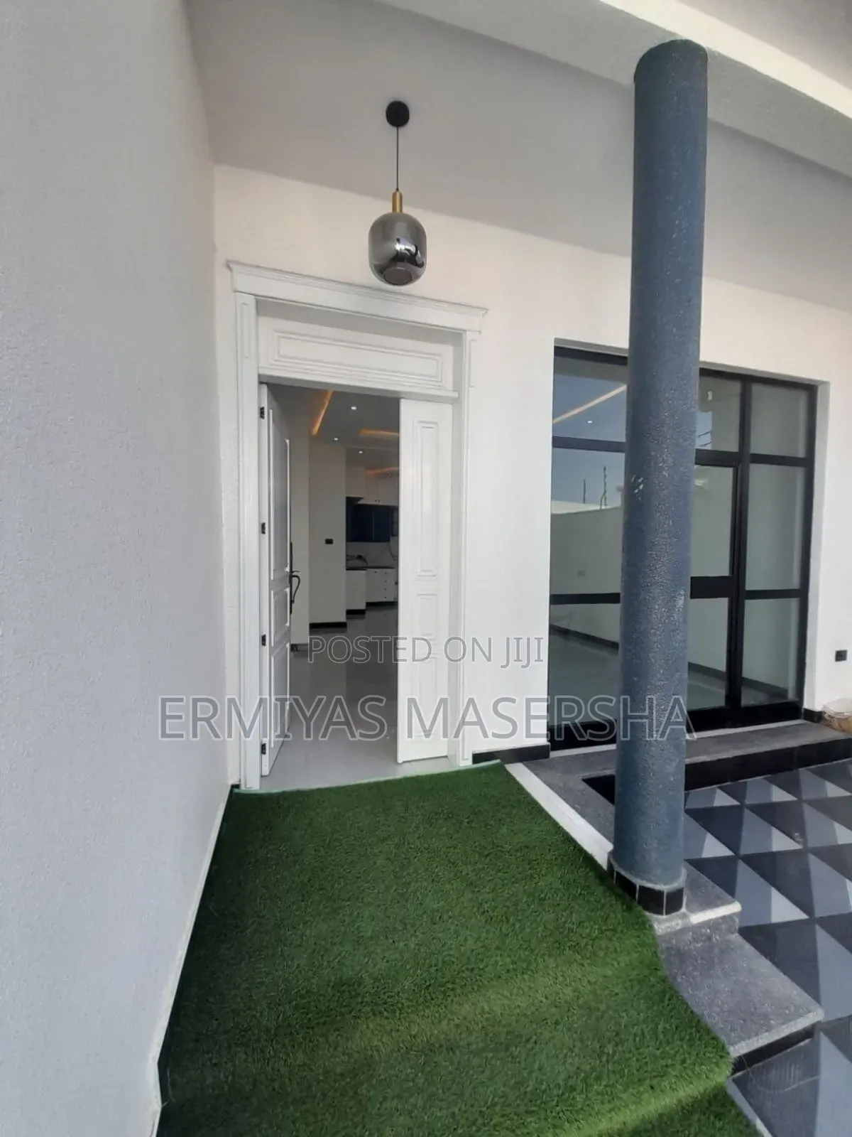 Furnished 4bdrm Villa in Yeka for sale