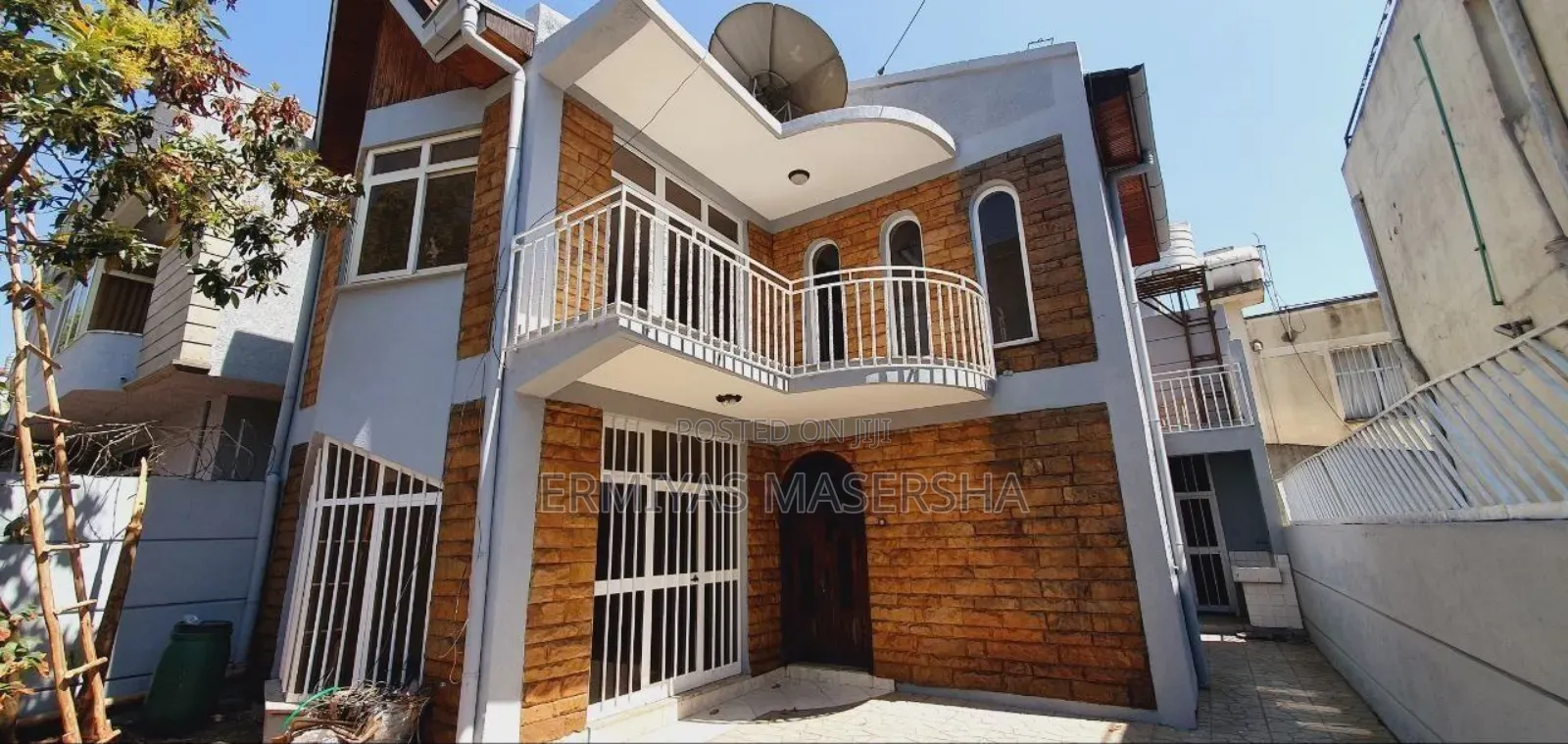 Furnished 6bdrm House in Bole for sale