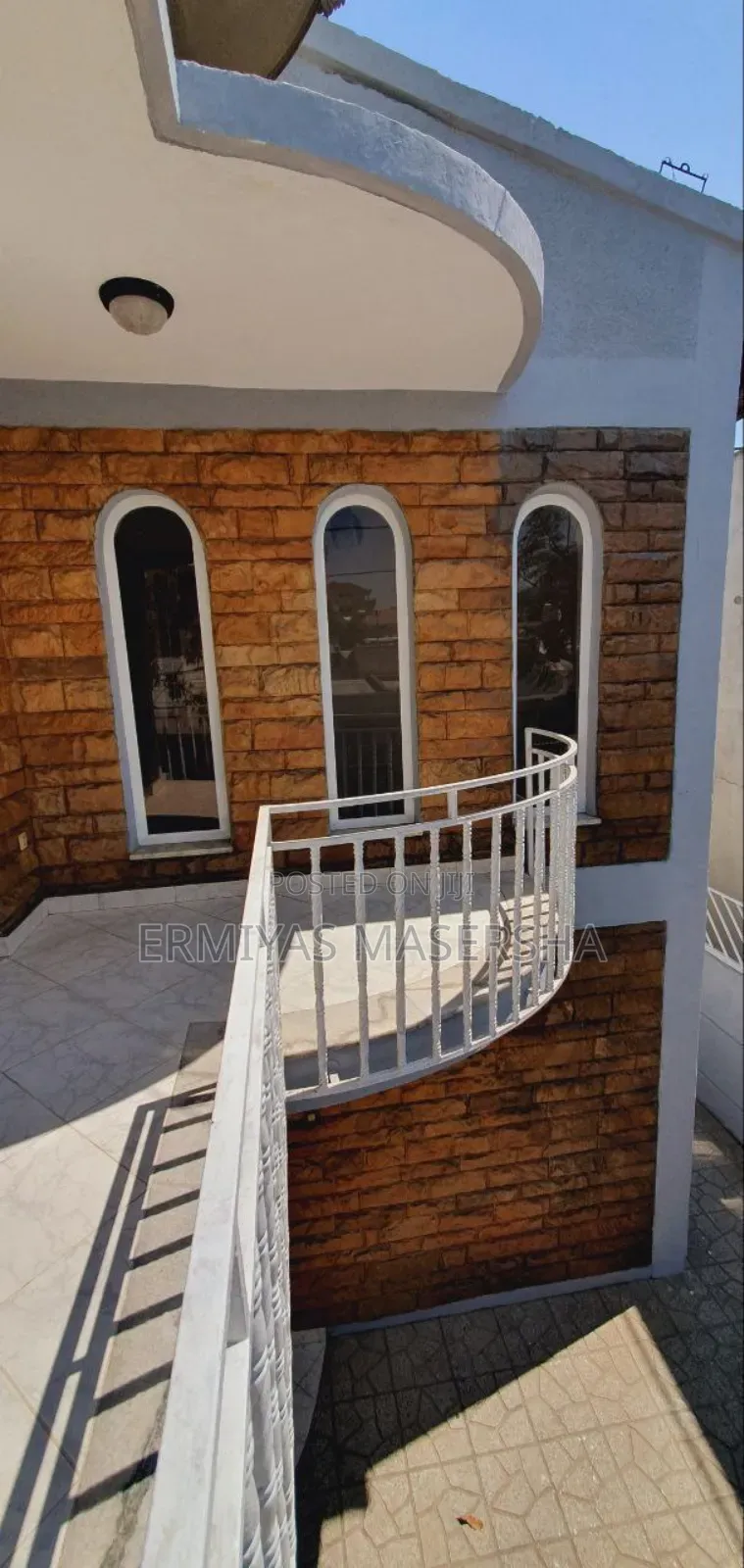 Furnished 6bdrm House in Bole for sale