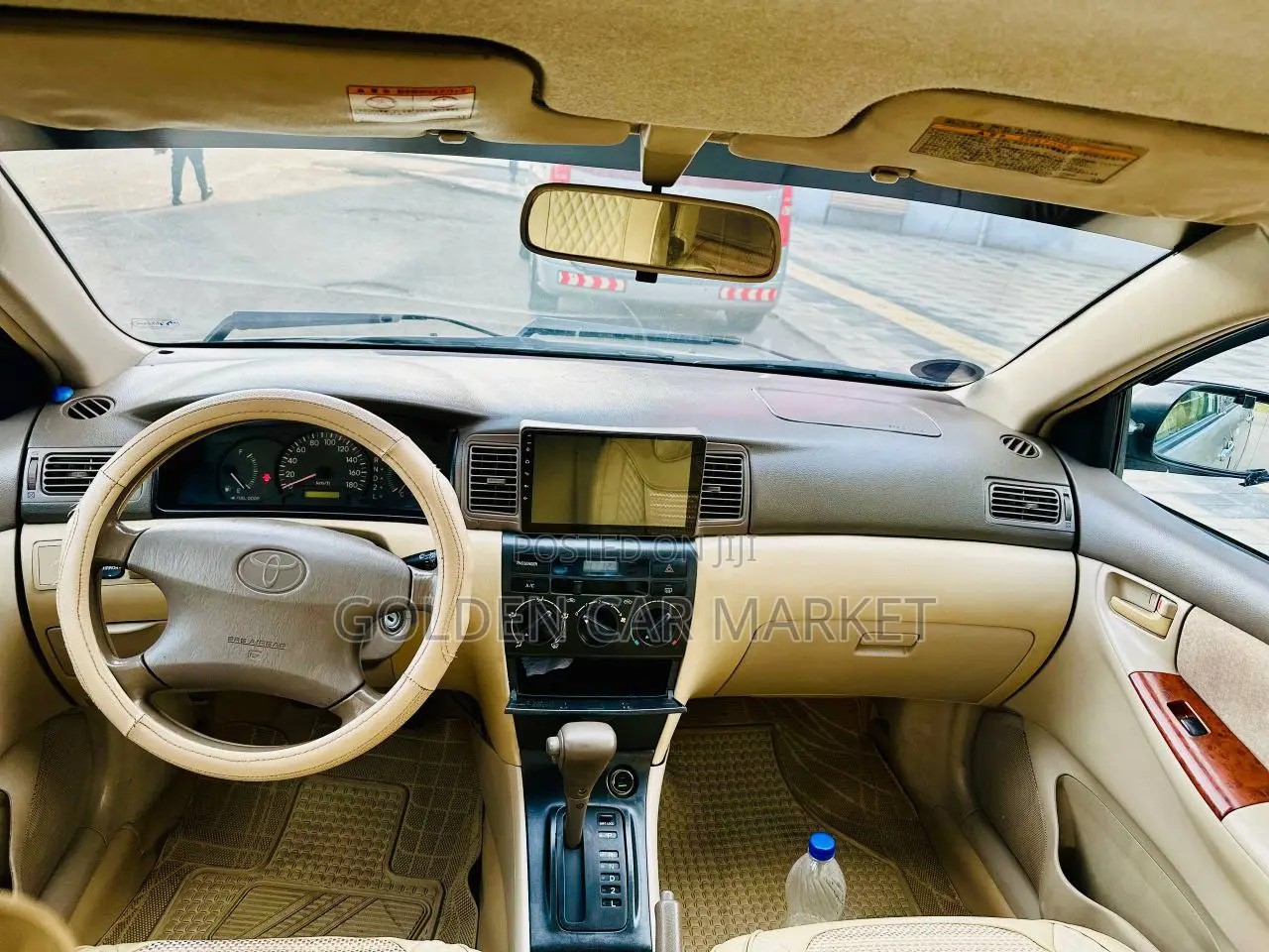 Toyota Corolla LE 2023 Gray