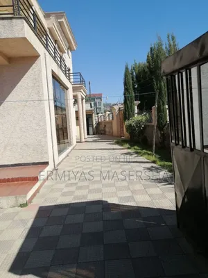 Furnished 9bdrm House in Yeka for sale