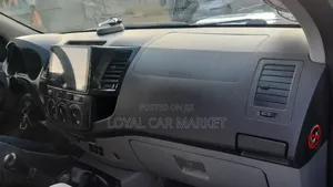 Toyota Hilux 2008 Blue