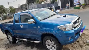 Toyota Hilux 2008 Blue