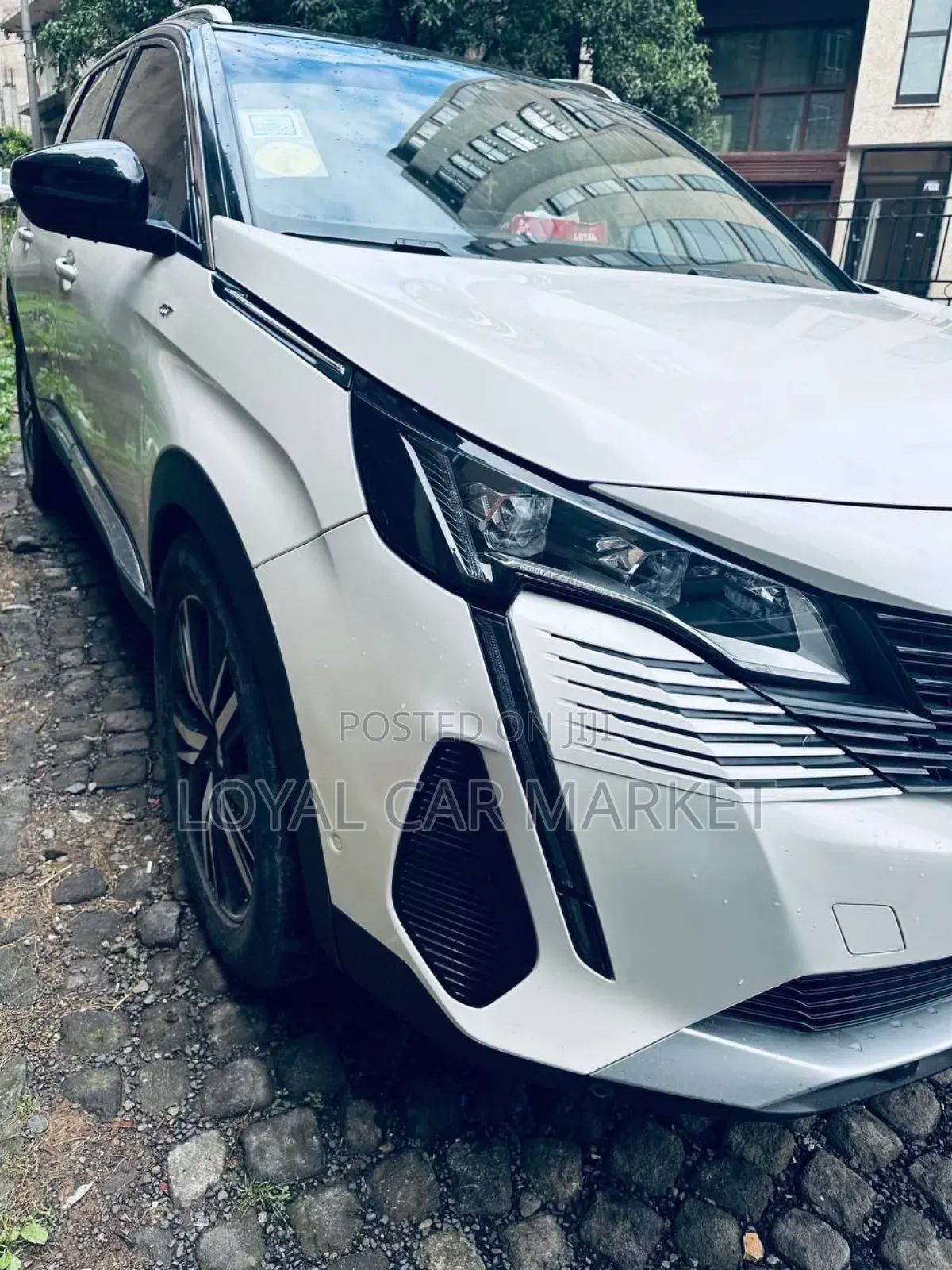 Peugeot 5008 2022 White