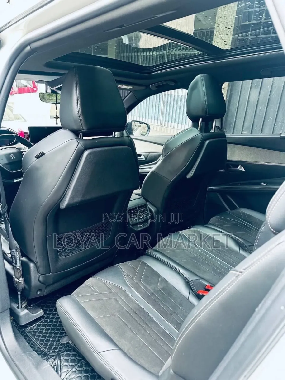 Peugeot 5008 2022 White