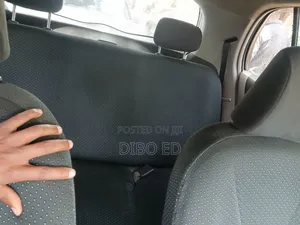 Toyota Yaris L Hatchback 5dr 2013 Black