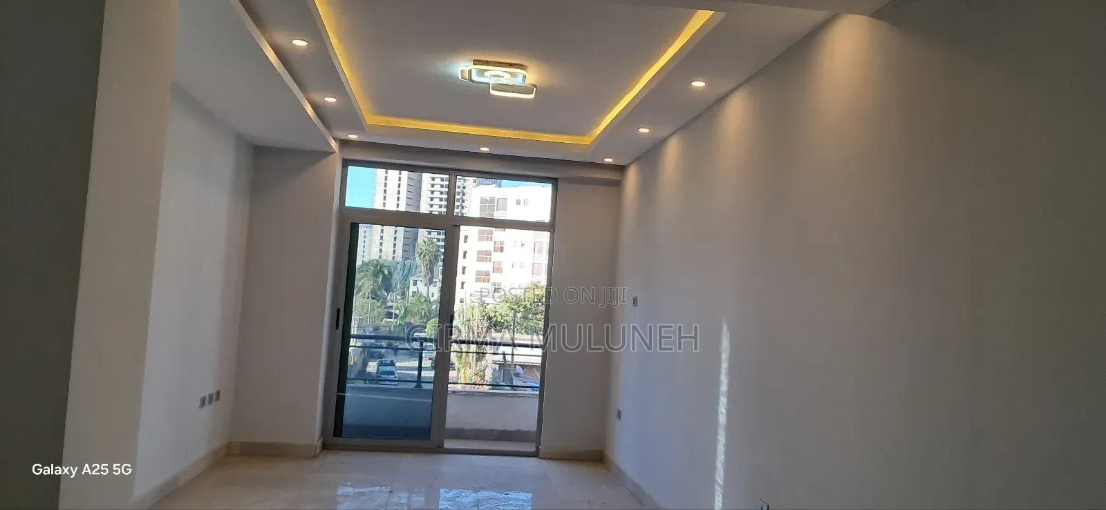 2bdrm Apartment in አዲስ ህይወት ሆስፒታል, Bole for sale
