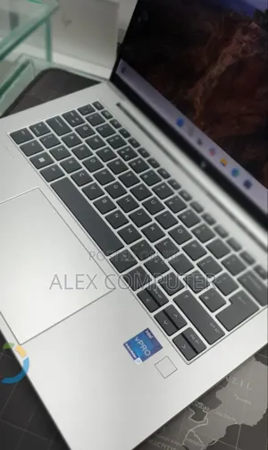 New Laptop HP EliteBook 1040 16GB Intel Core i7 SSD 512GB