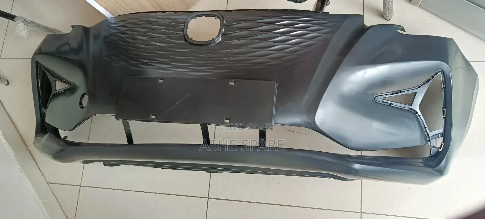 E Star Front Bumper (የፊት ፓራኦልት)