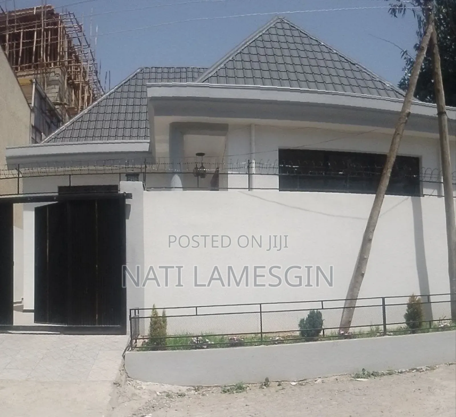 6bdrm House in Yeka for sale