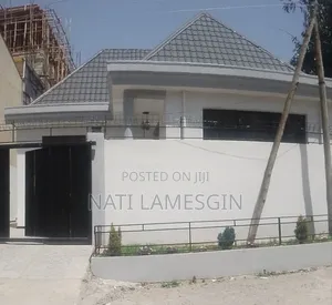 6bdrm House in Yeka for sale