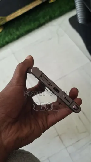 New Samsung Galaxy S22 Ultra 256 GB Black