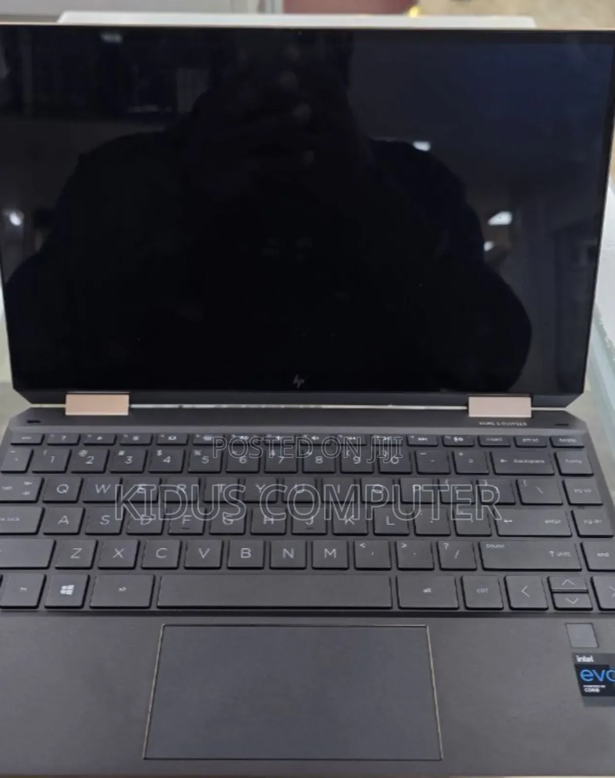 New Laptop HP Spectre 8GB Intel Core i5 SSD 512GB