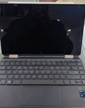 New Laptop HP Spectre 8GB Intel Core i5 SSD 512GB